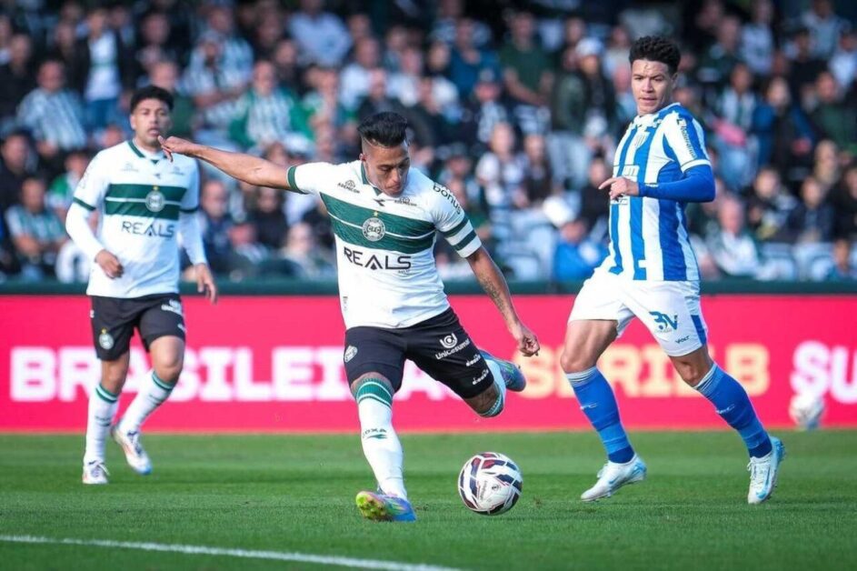 Coritiba leva a melhor em casa sobre o Avaí e assume vice-liderança da Série B