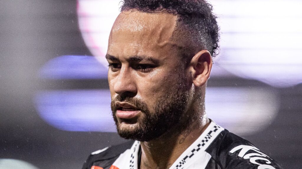 “Que desastre, Neymar“, diz jornal espanhol sobre passagem pelo Santos