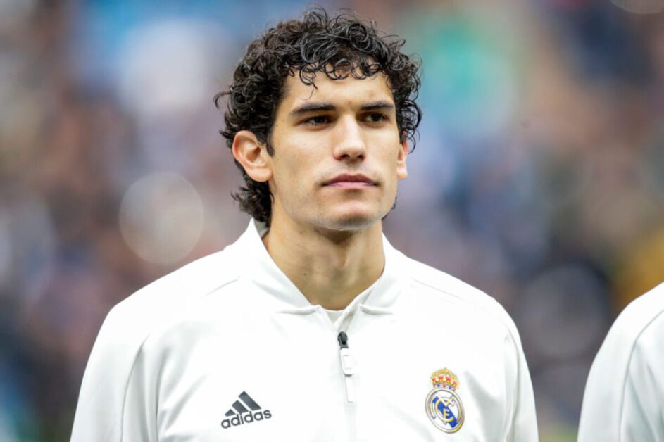 Real Madrid confirma saída de Jesús Vallejo
