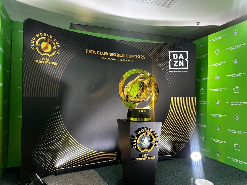 Taça do Mundial de Clubes desembarca em São Paulo; saiba detalhes
