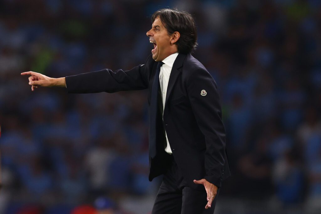 A caminho da Arábia, Simone Inzaghi se despede oficialmente da Inter