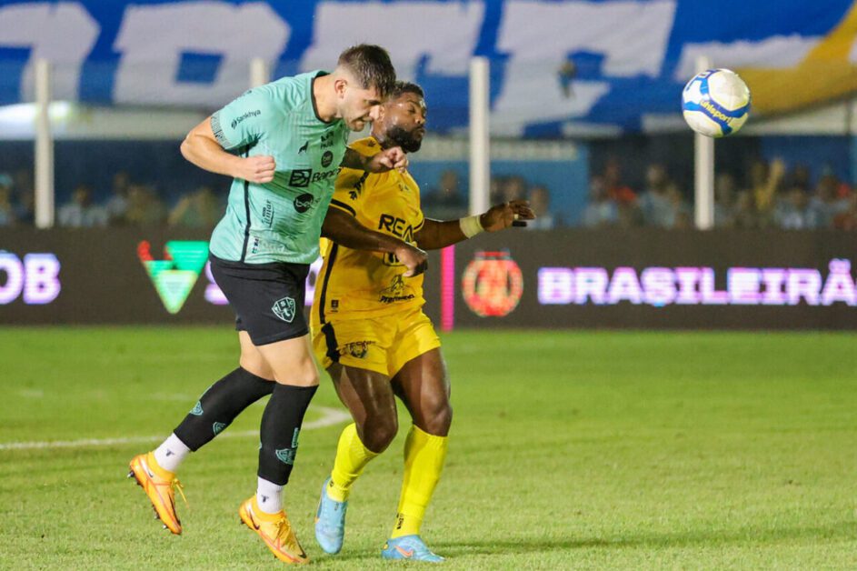 Amazonas e Paysandu tentam salvar temporada com pacotão de reforços