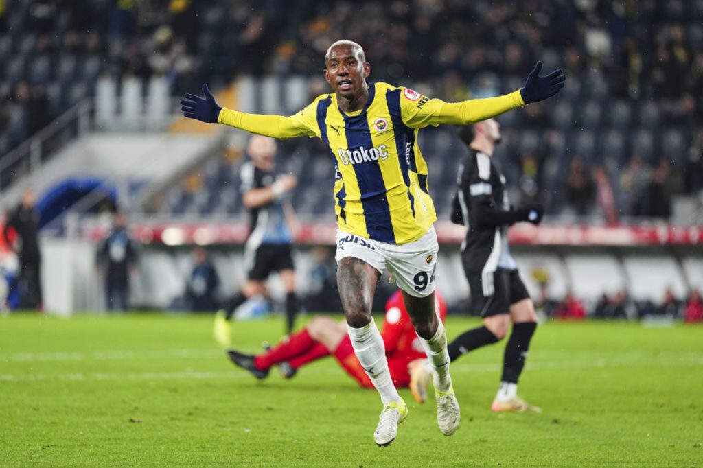 Anderson Talisca revela conversas por retorno ao Bahia e avalia pré-contrato