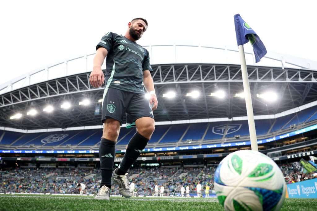 Antigo conhecido, promessa do Alasca e temporada instável: Seattle, o rival do Botafogo na estreia