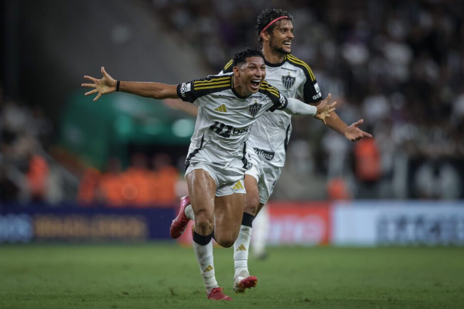 Atlético supera o Ceará com golaço de Rony e reencontra o caminho das vitórias