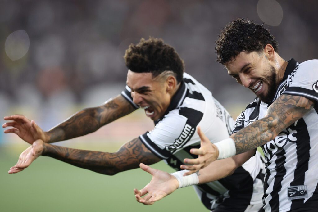 Botafogo vence o Ceará em casa antes de viajar ao Mundial de Clubes