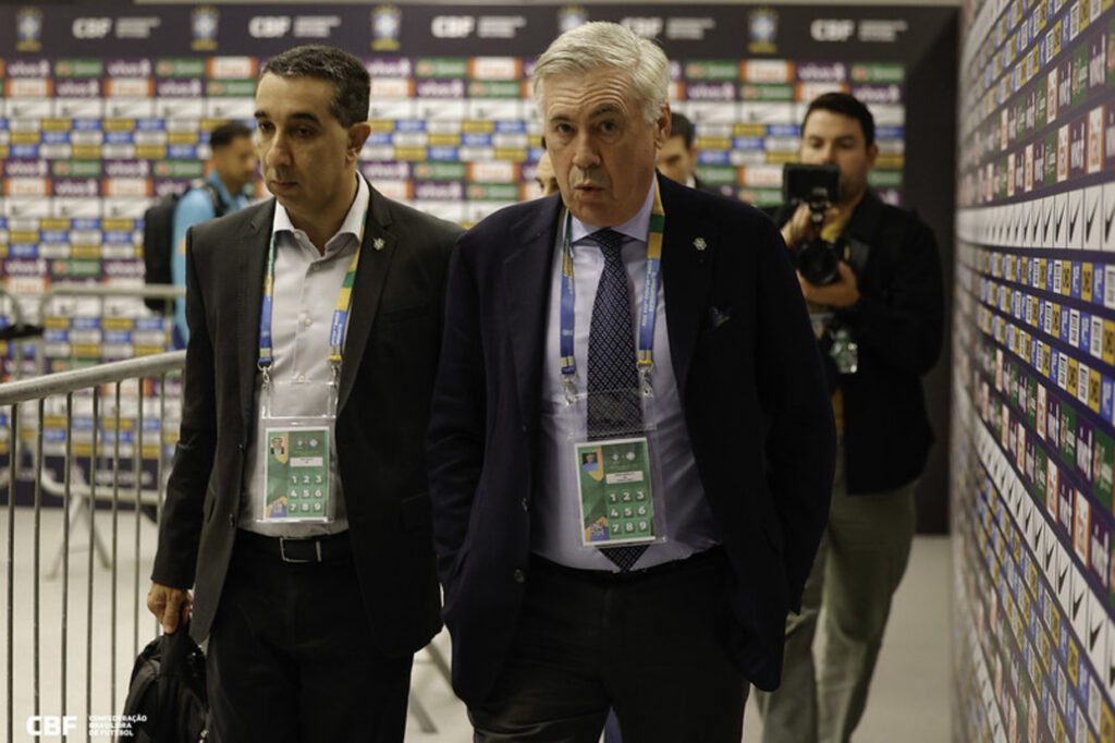 Brasil 1-0 Paraguai, lance a lance