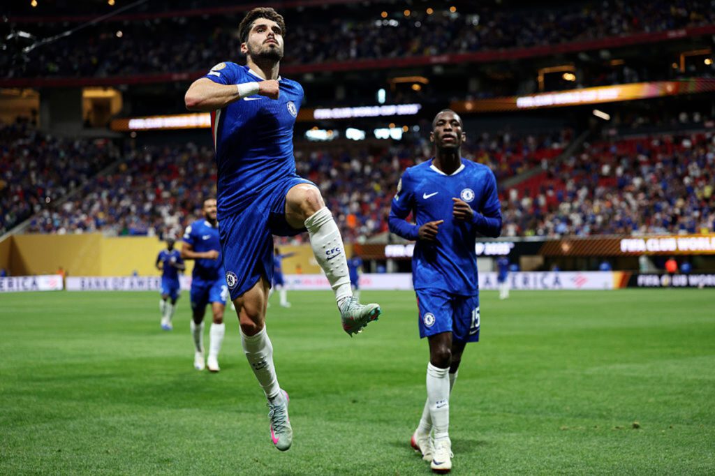 Chelsea acelera nos momentos cruciais e vence o Los Angeles na estreia do Mundial