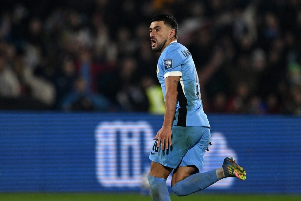 Com golaço de Arrascaeta, Uruguai bate Venezuela e encaminha vaga na Copa do Mundo