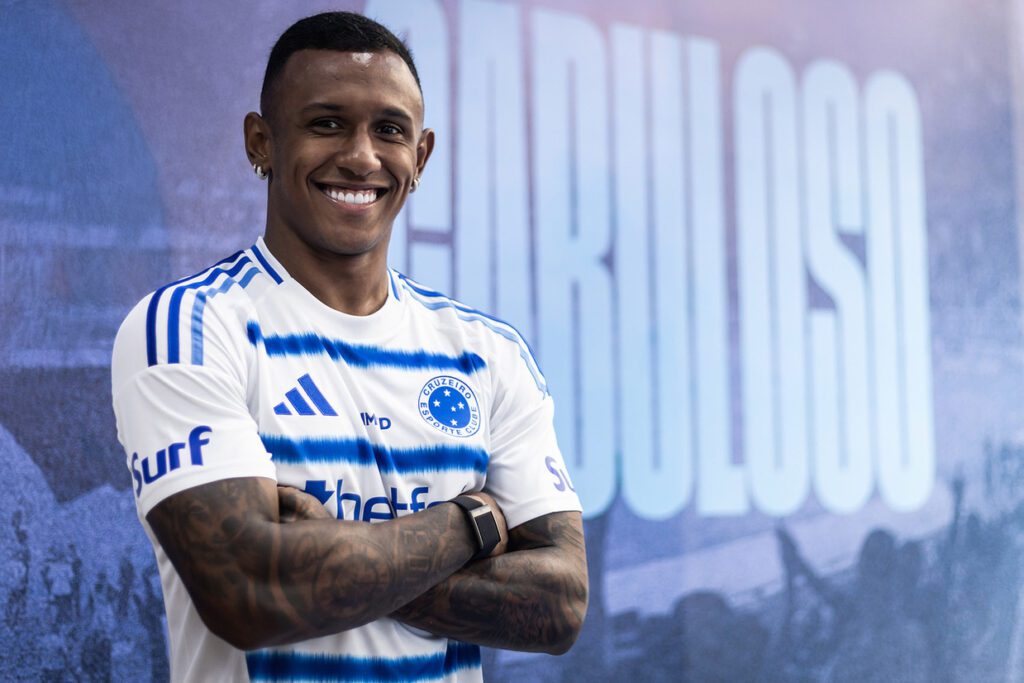 Cruzeiro anuncia a compra de Marquinhos junto ao Arsenal