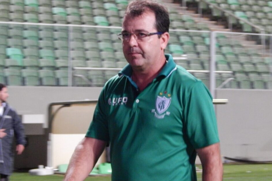 Enderson Moreira retorna ao América Mineiro