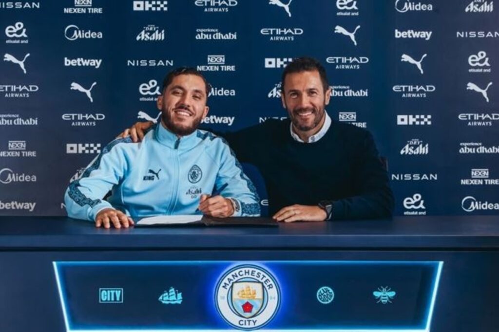 Manchester City anuncia contratação de Cherki