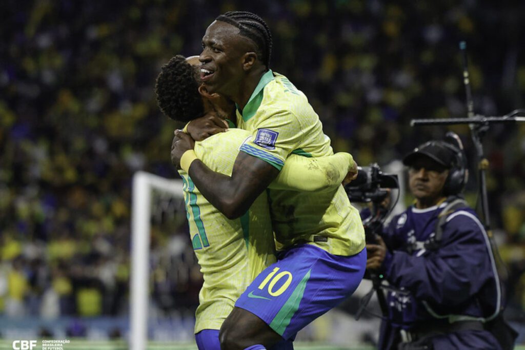 Vini marca, Brasil bate Paraguai e carimba vaga para a Copa