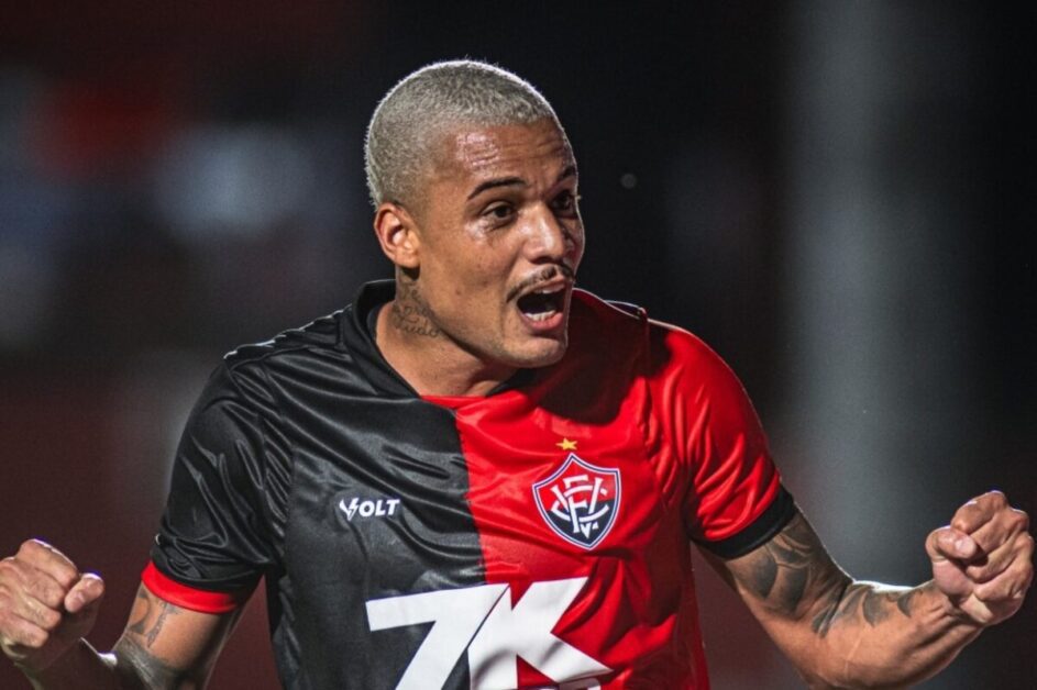 Vitória perto de perder Janderson para o futebol turco