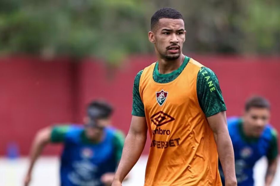 Volante rescinde com o Fluminense e jogará a Série B