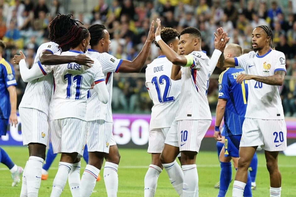 França estreia nas Eliminatórias com vitória confortável contra a Ucrânia
