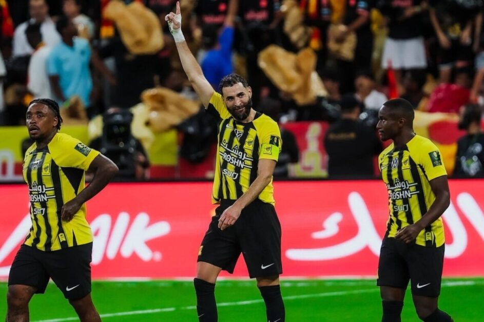 Sob o comando de Benzema, Al Ittihad vence o Qadisiyah e completa dobradinha saudita