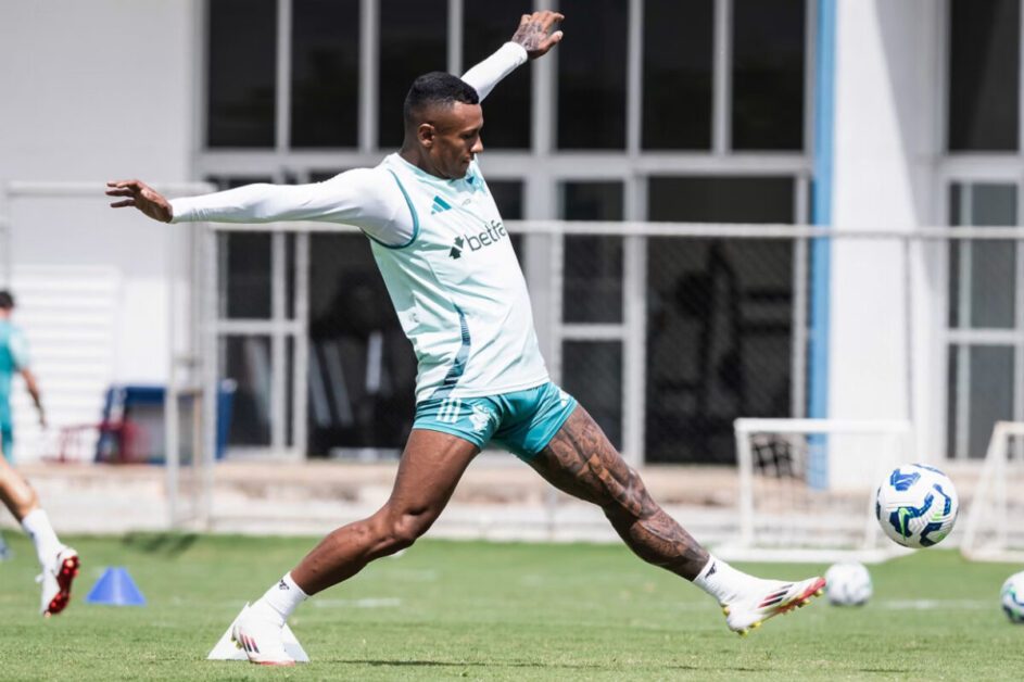 Cruzeiro encaminha compra do emprestado Marquinhos