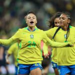 Dudinha faz estreia brilhante e Brasil supera o Japão em amistoso