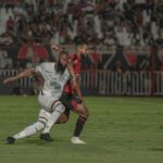 Goiás vira sobre o Atlético e conta com Tadeu inspirado para segurar vitória no clássico goiano