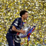 Marquinhos é o segundo brasileiro a erguer a taça da Liga dos Campeões