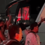 Veja imagens do protesto da torcida do Vasco no desembarque do elenco no RJ