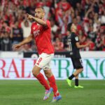 Arthur Cabral assina com o Botafogo e é aguardado nos Estados Unidos para o Mundial