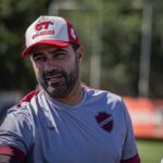 Campeão goiano, Rafael Lacerda não resiste à sequência de derrotas e deixa o Vila Nova