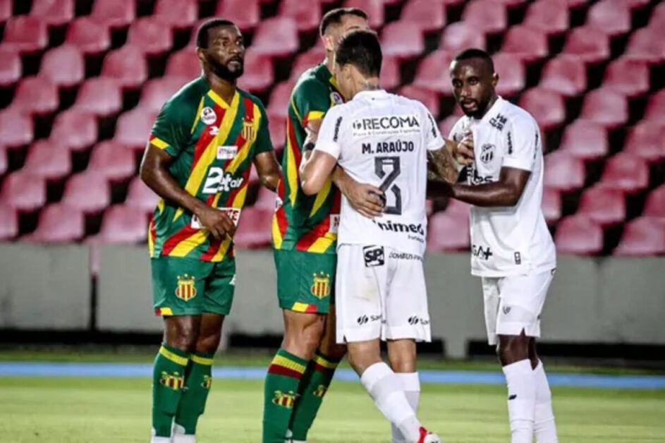 Ceará vira contra o Sampaio Corrêa e avança na Copa do Nordeste