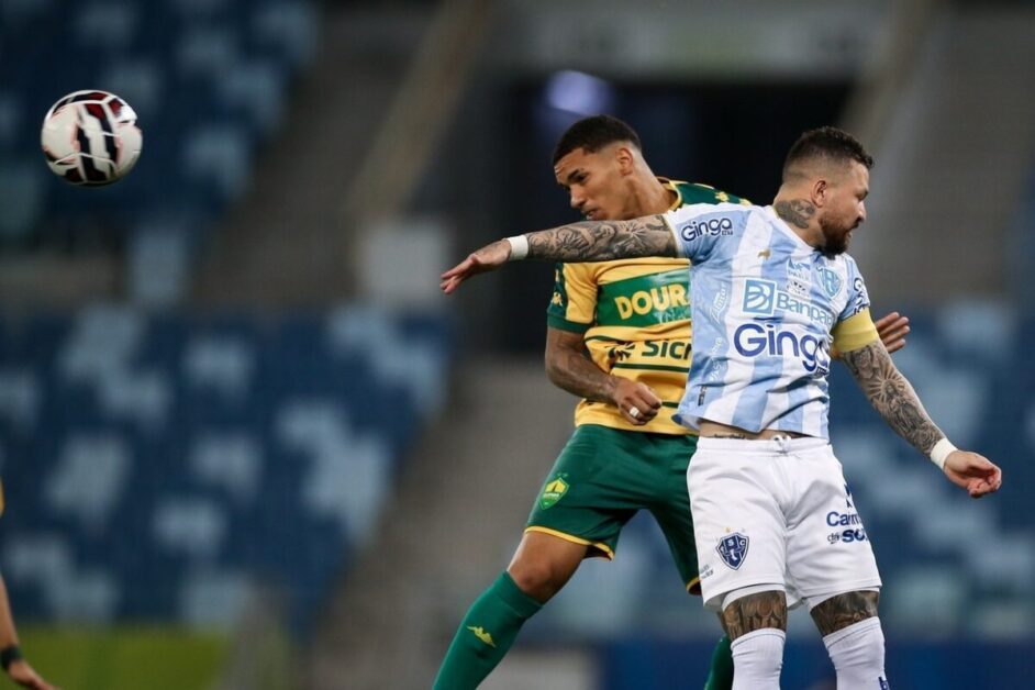 Contra o Paysandu, Cuiabá conquista terceira vitória seguida na Série B