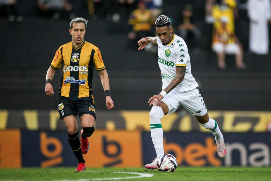 Em duelo direto, Novorizontino vence o Cuiabá e encurta a distância para o líder