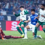 Em noite de Kaio Jorge, Cruzeiro derruba o Palmeiras em cinco minutos e assume vice-liderança