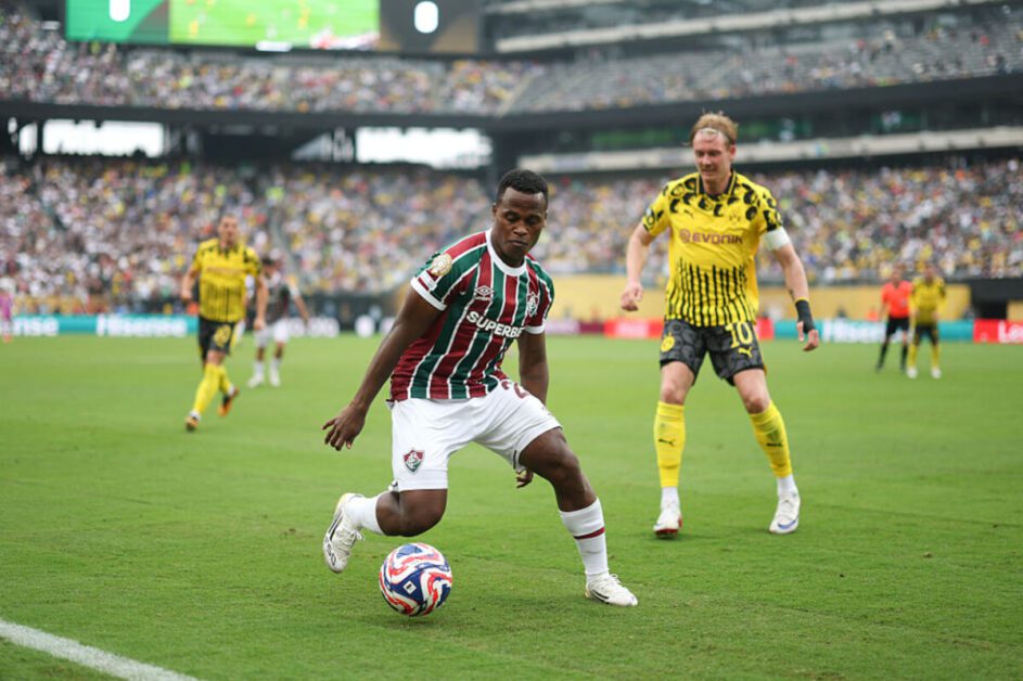 O quê faltou para o Flu vencer o Dortmund? Partida quase perfeita do Tricolor terminou sem vitória