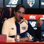 São Paulo anuncia saída do técnico Luis Zubeldía