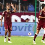 Venezuela aproveita presente e supera a Bolívia nas Eliminatórias