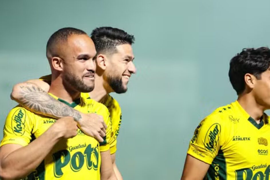 Mirassol não toma conhecimento e atropela o Bahia dentro de casa