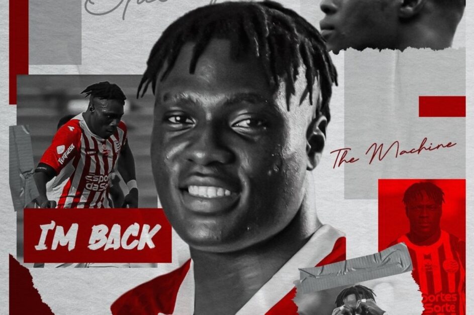 Náutico anuncia retorno de atacante nigeriano