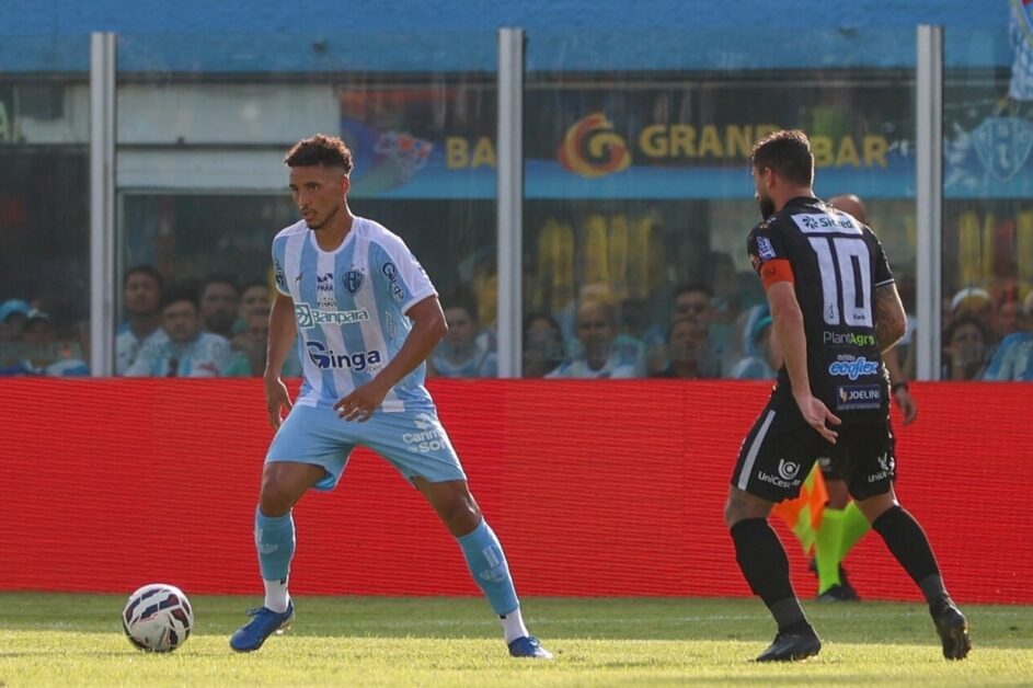 Operário vence de virada na Curuzu e mantém o Paysandu em penúltimo na Série B