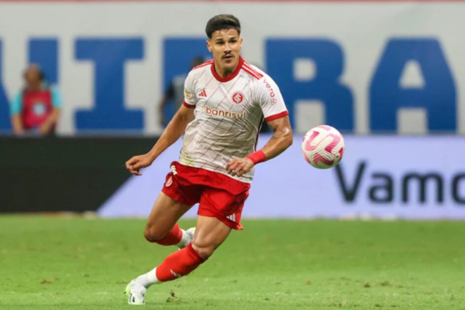 Santos faz proposta de R$ 30 milhões por volante