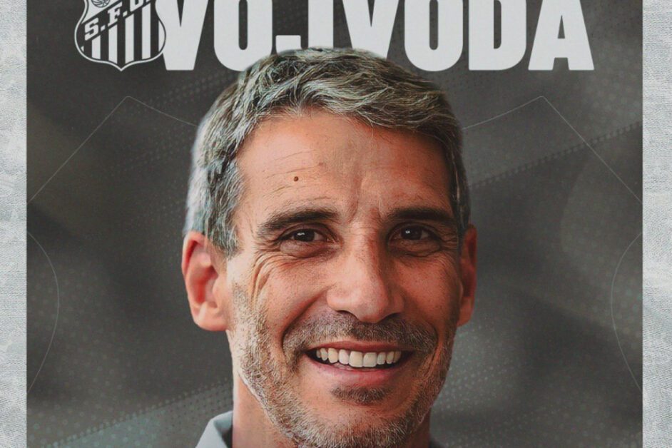 Santos oficializa a chegada de Vojvoda como novo treinador