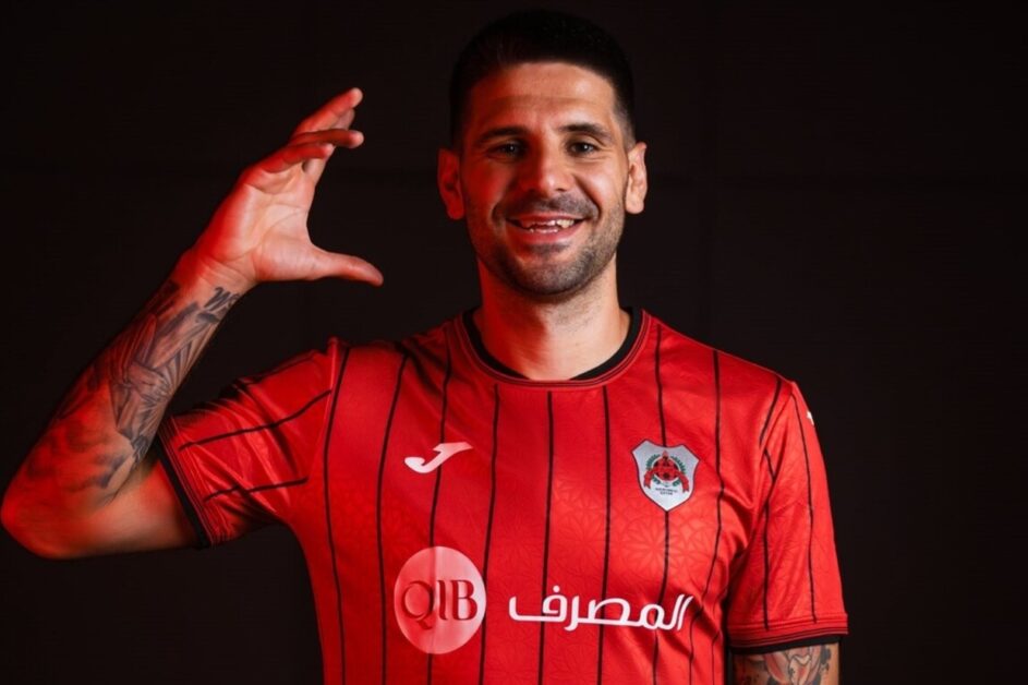 Além de Wesley, time de Arthur Jorge no Catar confirma a contratação de Mitrovic