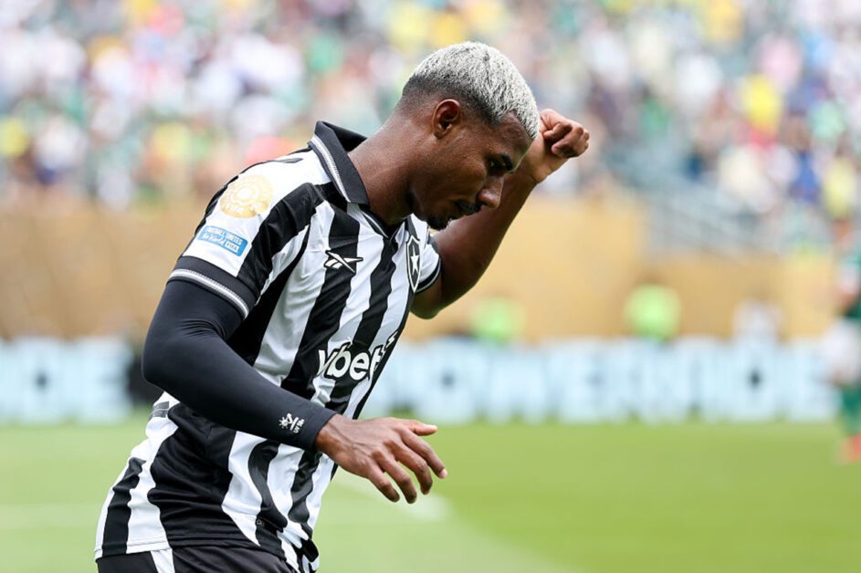 Anunciado pelo Nottingham Forest, Cuiabano terminará a temporada no Botafogo