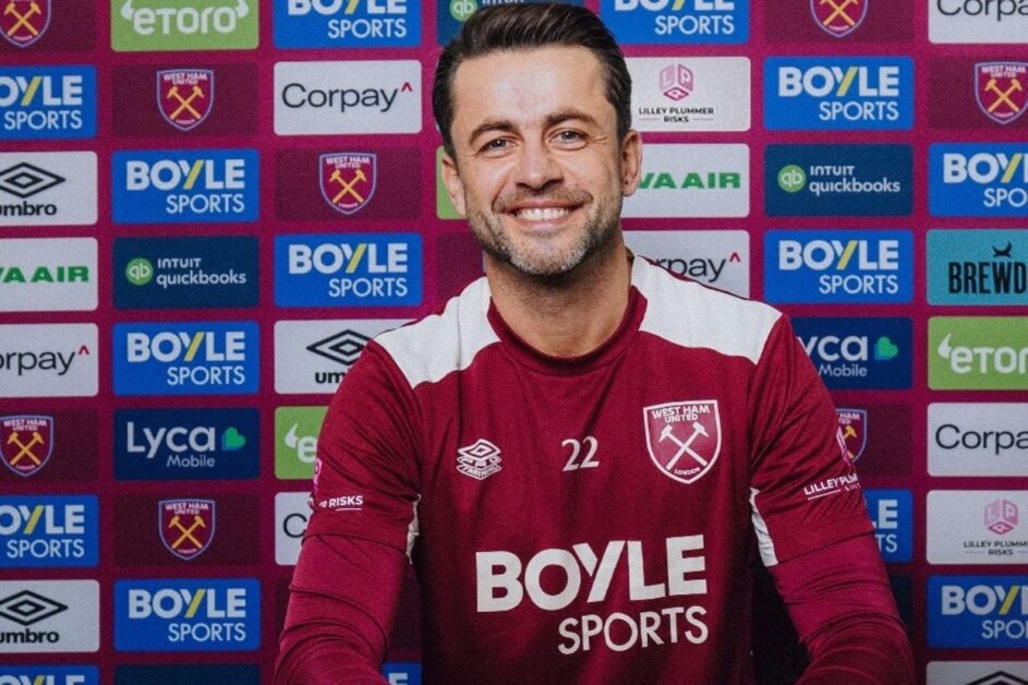 Aos 40 anos, goleiro polonês retorna ao West Ham