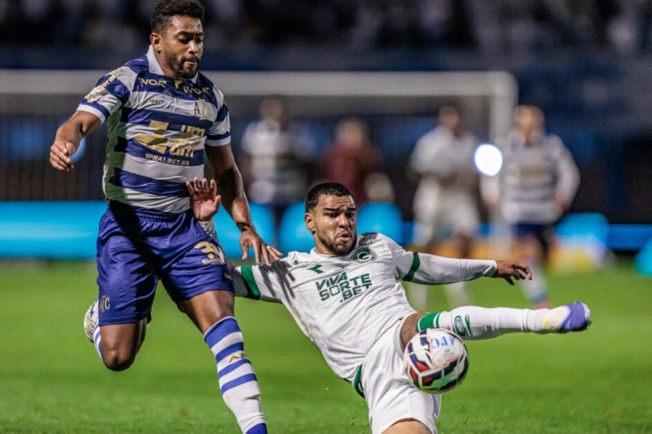Goiás perde para Avaí na Ressacada e deixa liderança da Série B com o Coritiba