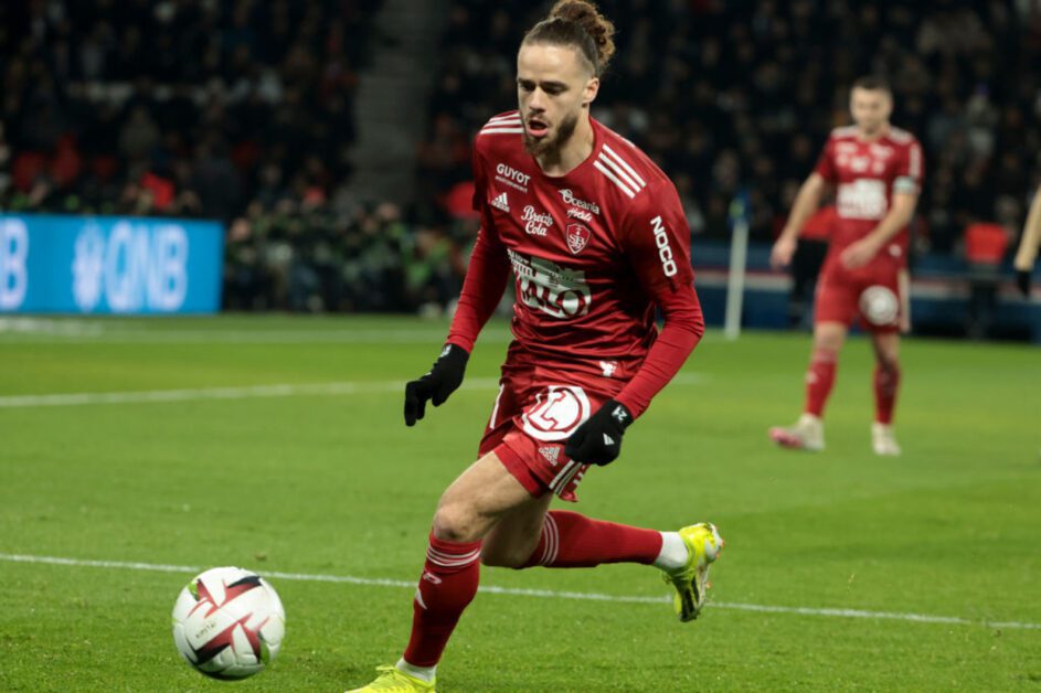 Quem é Billal Brahimi, o franco-argelino na mira do Santos