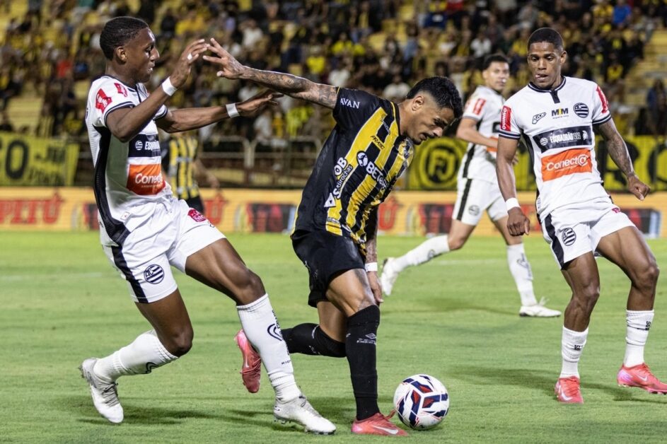 Volta Redonda marca duas vezes nos acréscimos e bate o Paysandu na Série B